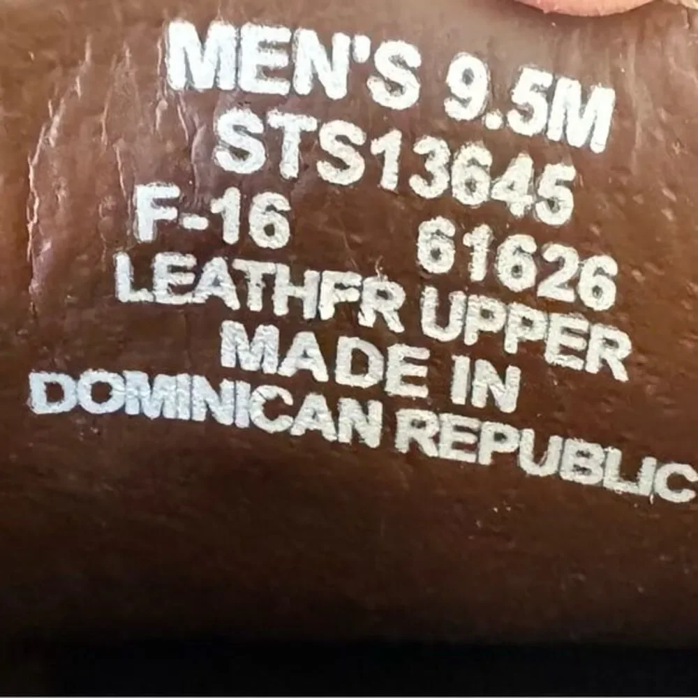Sperry men’s authentic